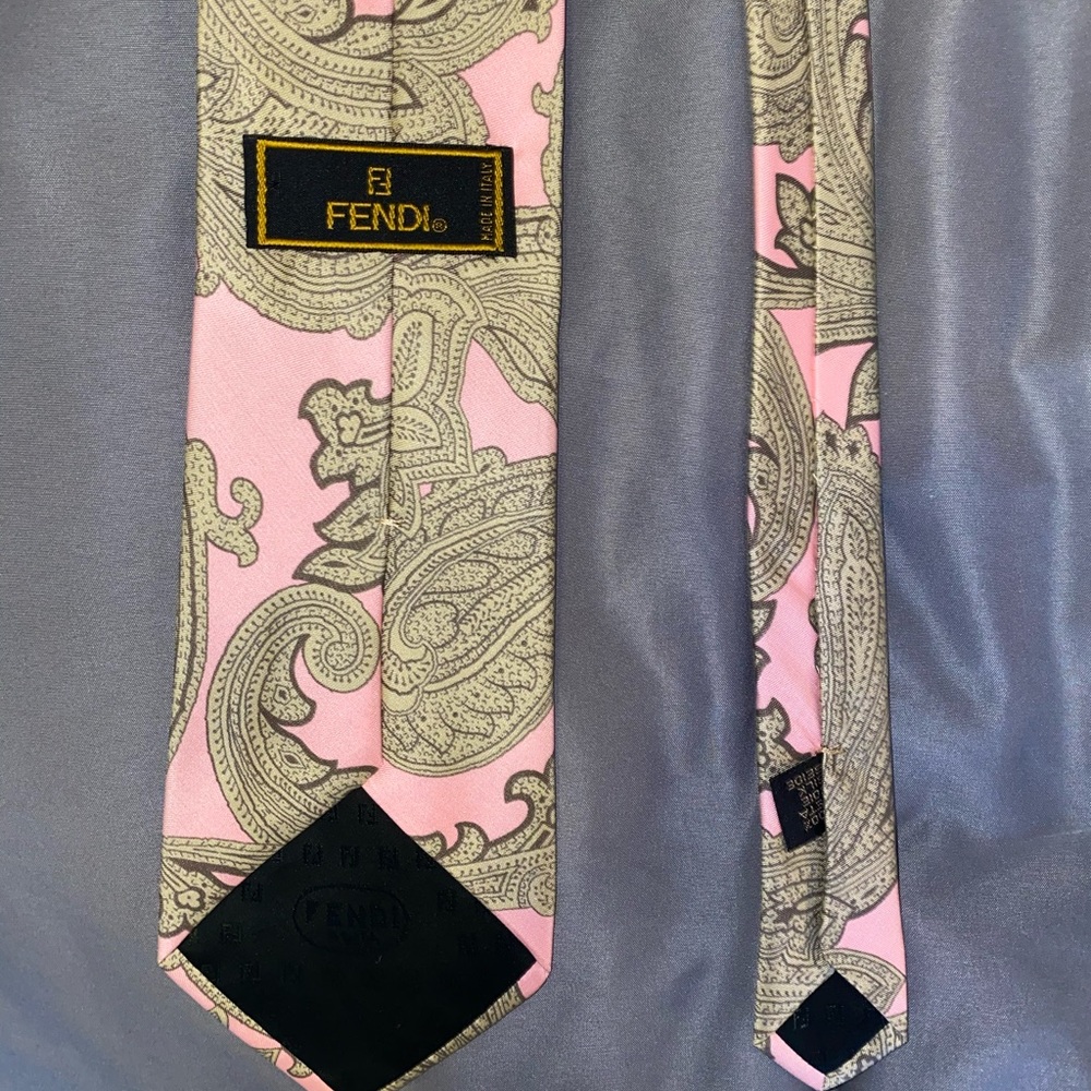 Fendi tie